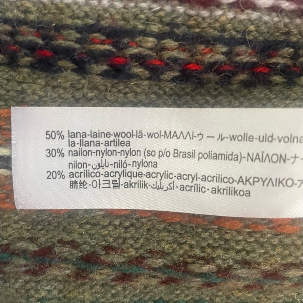 Zara Festive Knit Sweater Vest size L but more like S - Picture 3 of 3